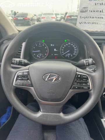 Hyundai Avante VI 1.6 AT