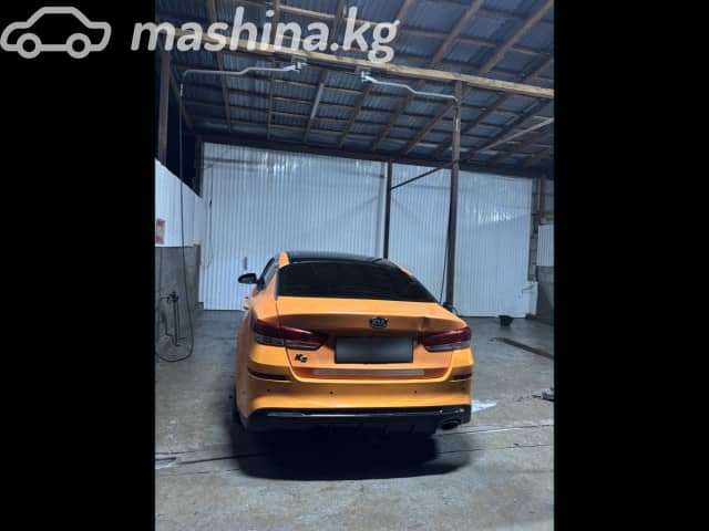 Kia K5 II 2.0 AT