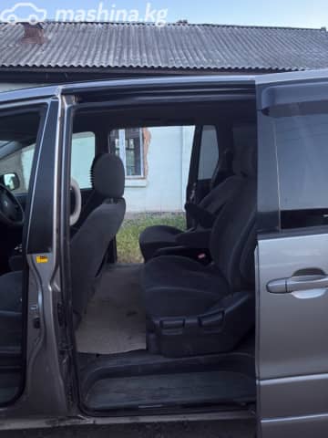 Toyota Estima II Рестайлинг 2.4 AT