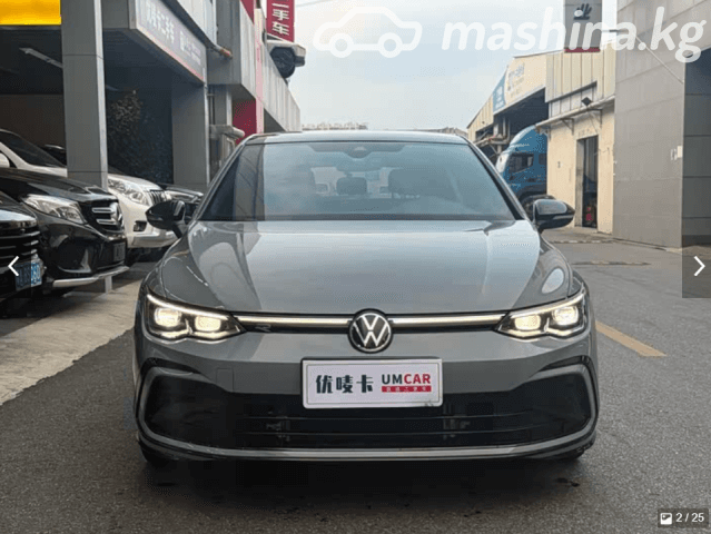 Volkswagen Golf VIII 1.4 AT