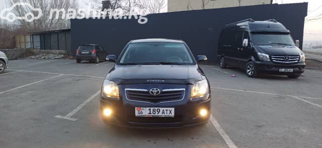 Toyota Avensis II Рестайлинг 1.8 MT
