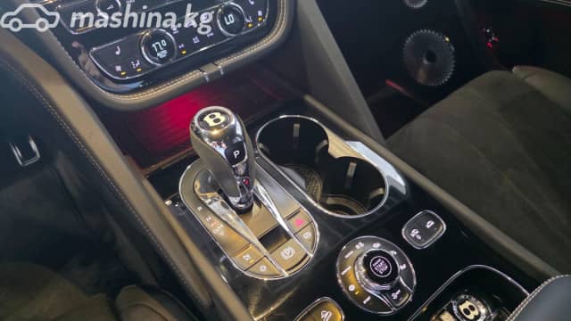 Bentley Bentayga I Рестайлинг 4.0 AT 4WD