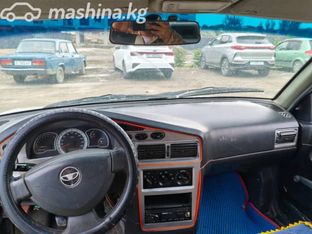 Daewoo Nexia I Рестайлинг 1.5 MT