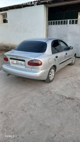 Daewoo Lanos (Sens) 1.5 MT