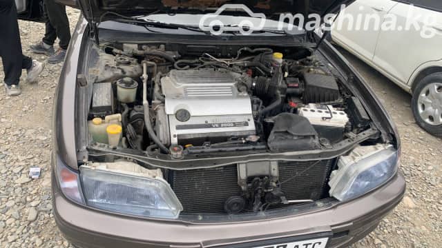 Nissan Maxima IV (A32) 2.0 MT