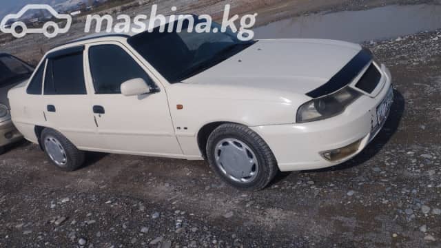 Daewoo Nexia I Рестайлинг 1.5 MT