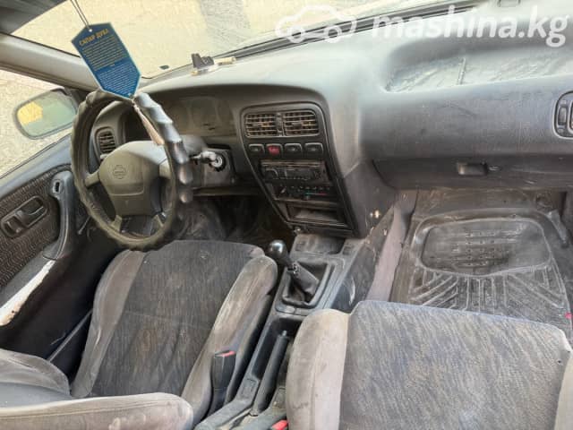 Nissan Primera II (P11) 1.6 MT