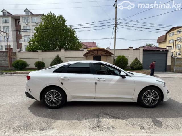 Kia K5 III 2.0 AT