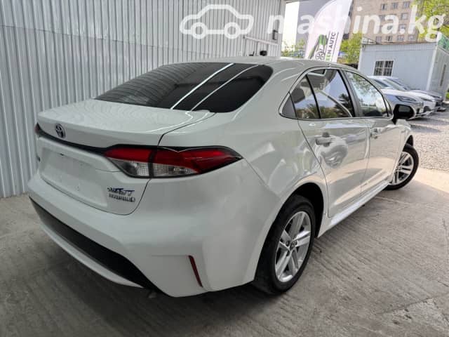 Toyota Levin XII (E210) Рестайлинг 1.8hyb CVT