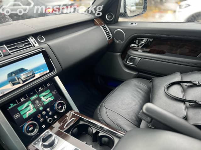 Land Rover Range Rover IV Рестайлинг 3.0d AT 4WD