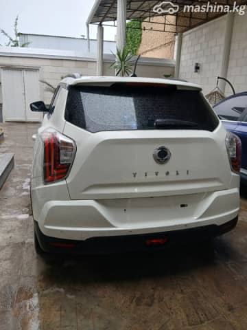 SsangYong Tivoli I Рестайлинг 1.6d AT