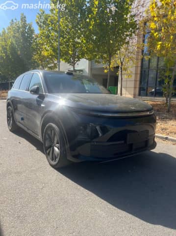 LiXiang L7 Рестайлинг 1.5hyb AT 4WD