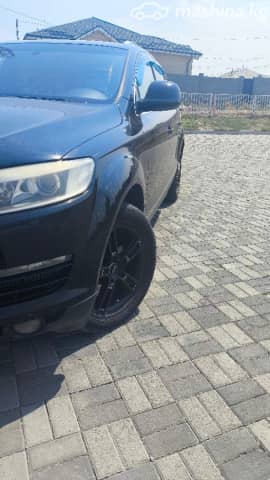 Audi Q7 I (4L) 3.0d AT 4WD