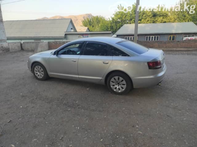 Audi A6 III (C6) 2.4 MT