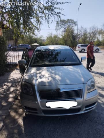Toyota Avensis II 2.0 AT