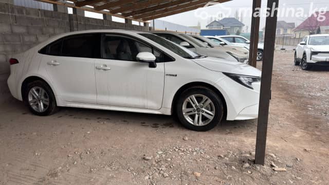 Toyota Corolla XI (E160, E170) Рестайлинг 2 Axio 1.5hyb CVT