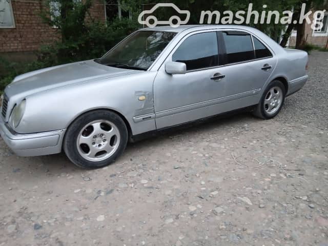 Mercedes-Benz E-Класс II (W210, S210) 230 2.3 MT