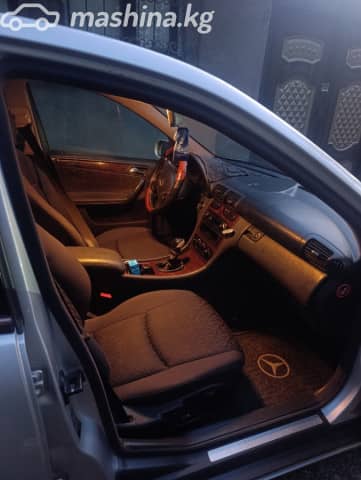 Mercedes-Benz C-Класс II (W203) 230 1.8 MT