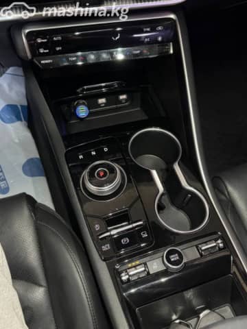 Kia K5 III 1.5 AMT