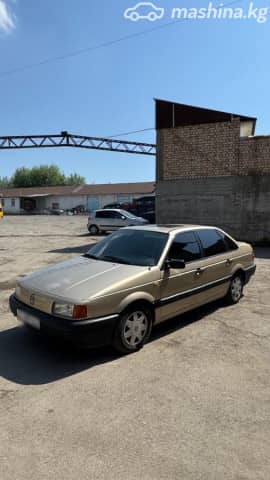 Volkswagen Passat B3 1.8 MT