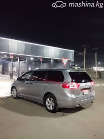 Toyota Sienna III Рестайлинг 2 3.5 AT