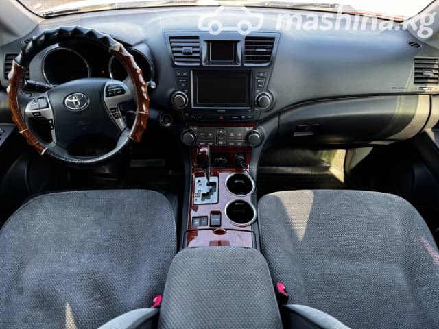 Toyota Highlander II (U40) Рестайлинг 3.5 AT 4WD