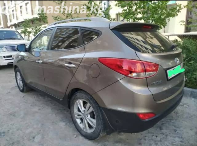 Hyundai Tucson II 2.4 AT