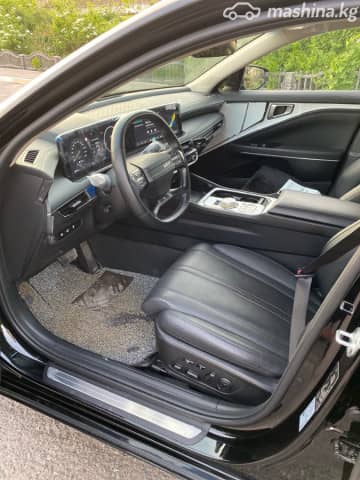 Kia K8 2.5 AT