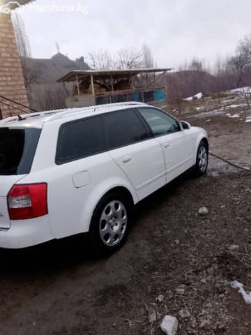 Audi A4 II (B6) 2.5d MT