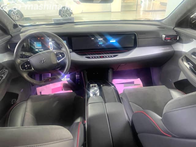 Arcfox Alpha S HI Electro AT 4WD