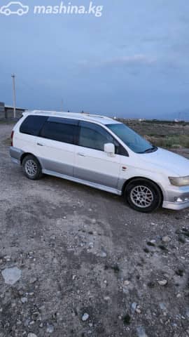 Mitsubishi Chariot III 2.4 AT 4WD
