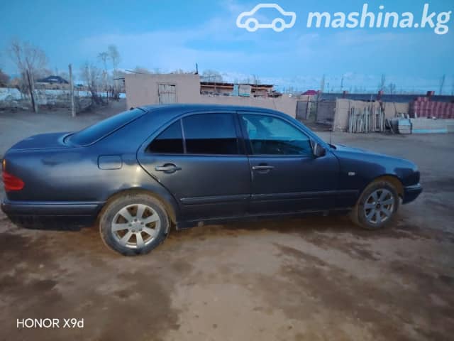 Mercedes-Benz E-Класс II (W210, S210) 200 2.0 MT