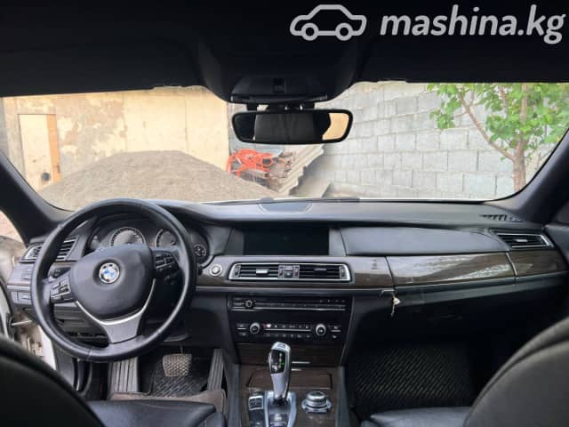 BMW 7 серии V (F01/F02/F04) 750Li 4.4 AT