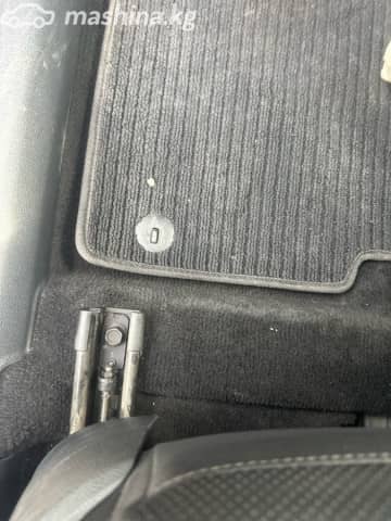 Kia K5 II 2.0 AT