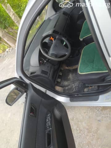 Hyundai Getz I Рестайлинг 1.4 MT