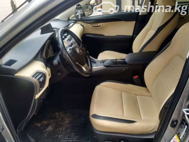 Lexus NX I 200t 2.0 AT 4WD