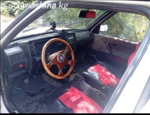 Volkswagen Golf II 1.8 MT