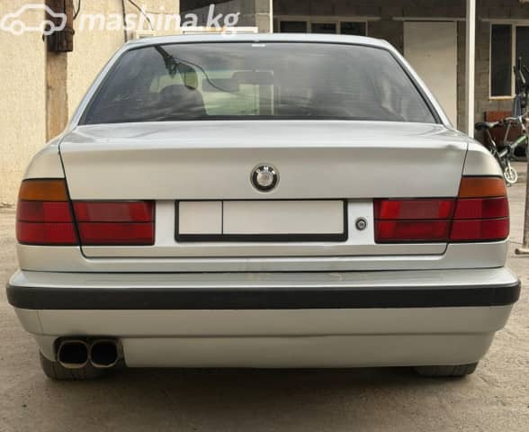 BMW 3 серии II (E30) 320i 2.0 MT