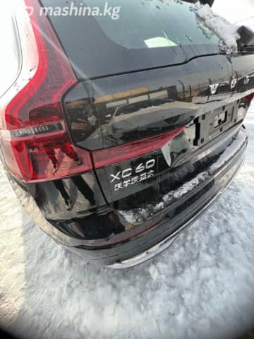 Volvo XC60 II Рестайлинг 2.0 AT