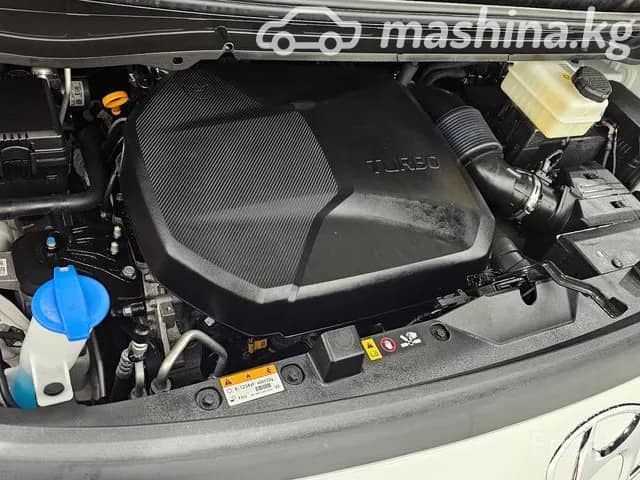 Hyundai Staria 2.2d AT