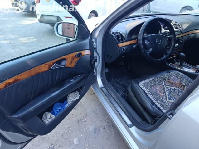 Mercedes-Benz E-Класс III (W211, S211) 320 3.2d AT