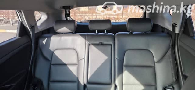 Hyundai Tucson III Рестайлинг 2.0d AT