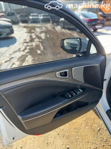 Kia K8 3.5 AT