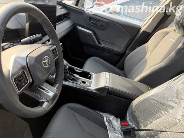 Toyota RAV4 V (XA50) 2.0 CVT 4WD
