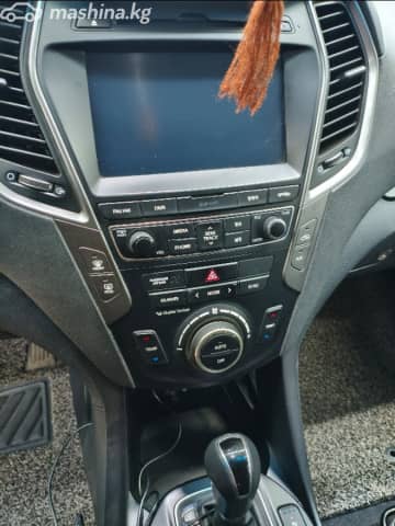 Hyundai Santa Fe III Рестайлинг 2.0d AT 4WD
