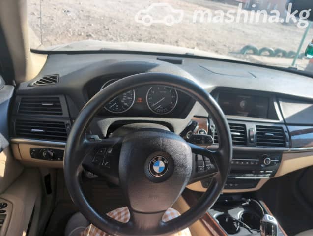 BMW X5 II (E70) 3.0si 3.0 AT 4WD