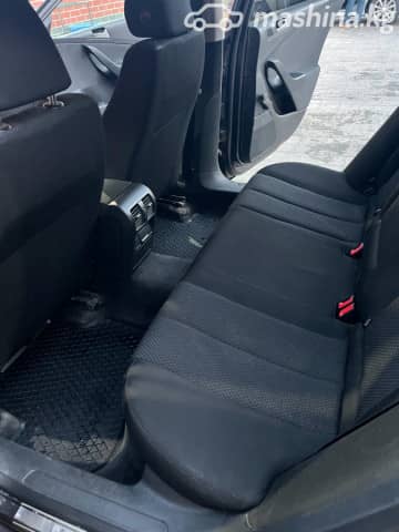 Volkswagen Passat B6 1.6 MT