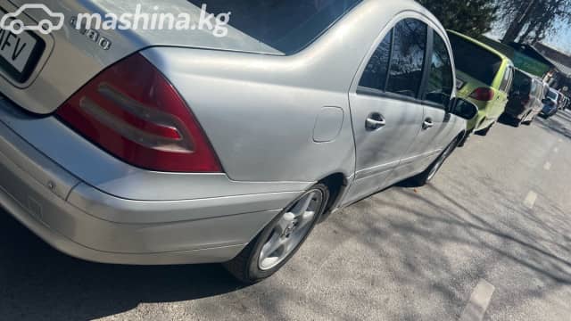 Mercedes-Benz C-Класс II (W203) 180 2.0 AT