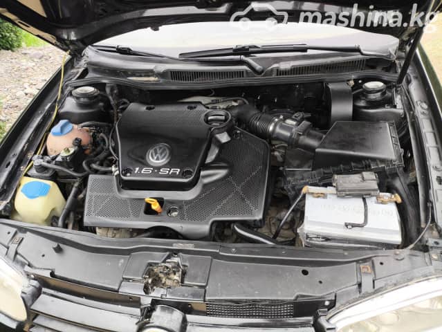 Volkswagen Golf IV 1.6 MT