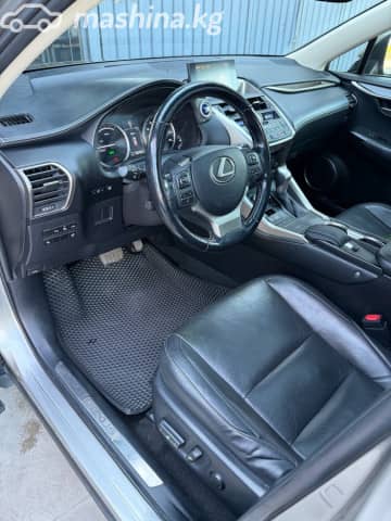 Lexus NX I 300h 2.5hyb CVT 4WD